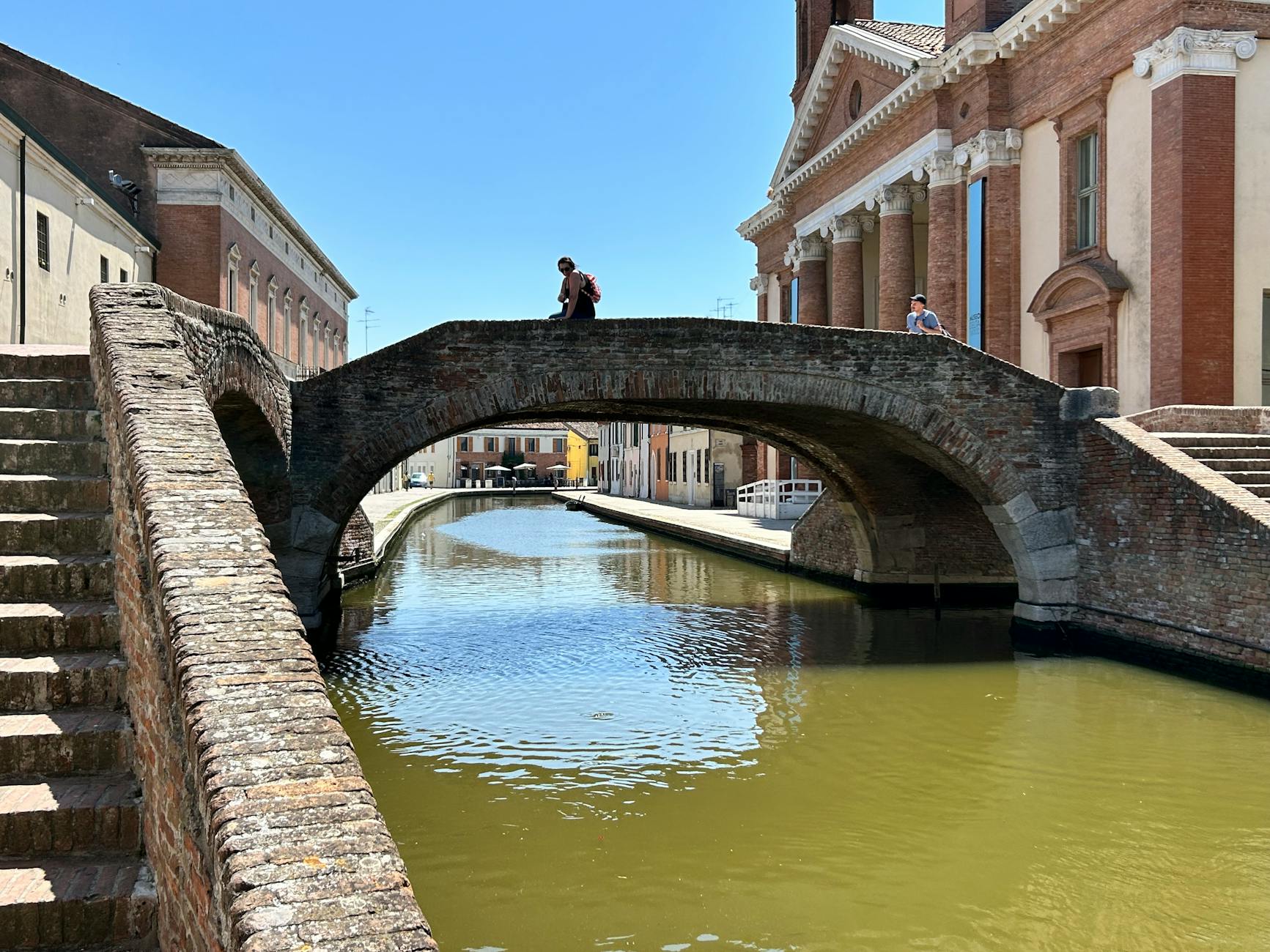 Comacchio e le Valli: guida alla piccola Venezia di Romagna
