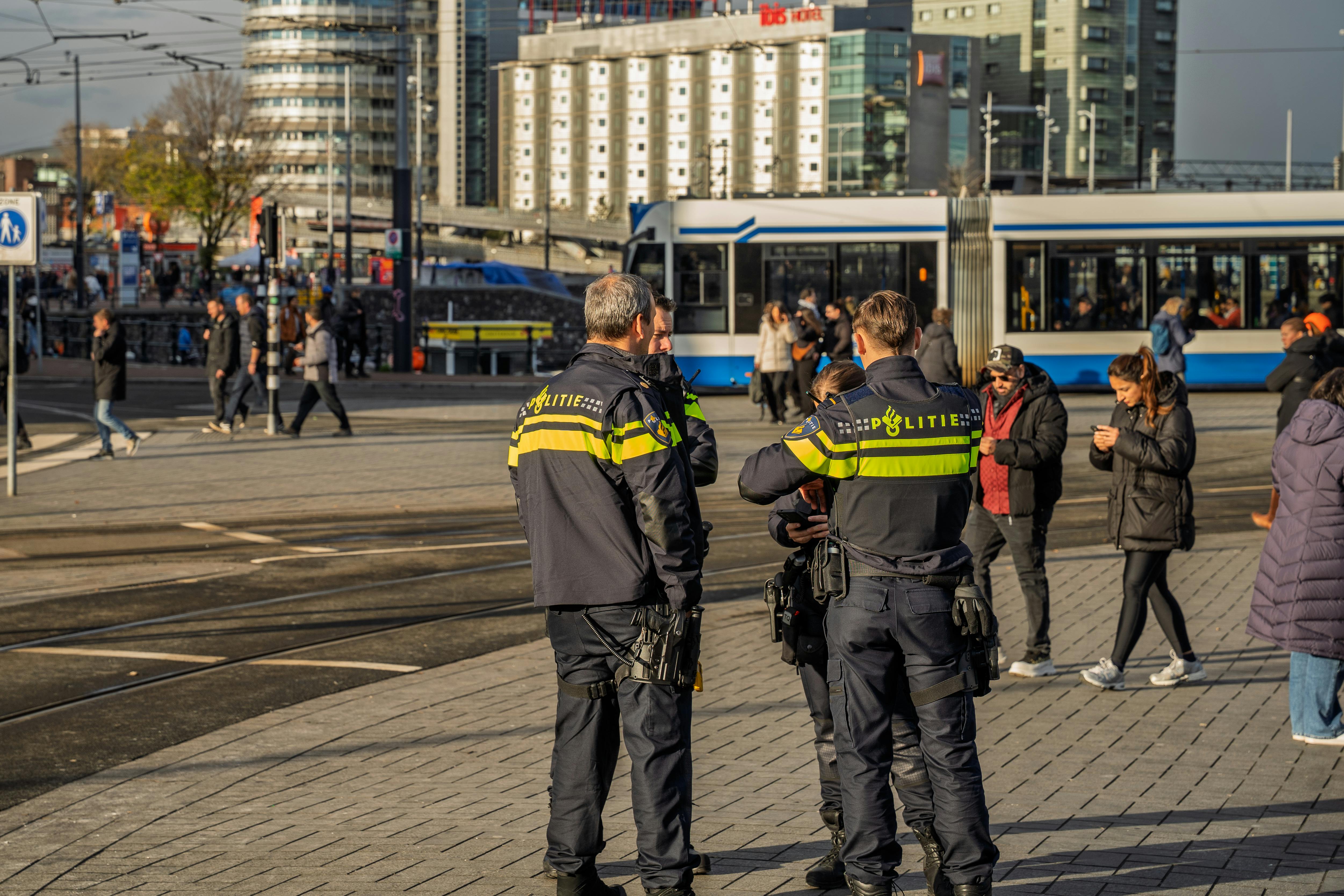 Ravenna, controlli della Polizia di Stato ai terminal bus e alla stazione ferroviaria
