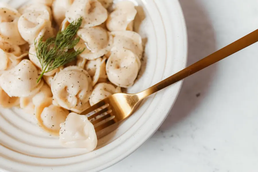 Cappelletti romagnoli: ricetta e tradizione ravennate