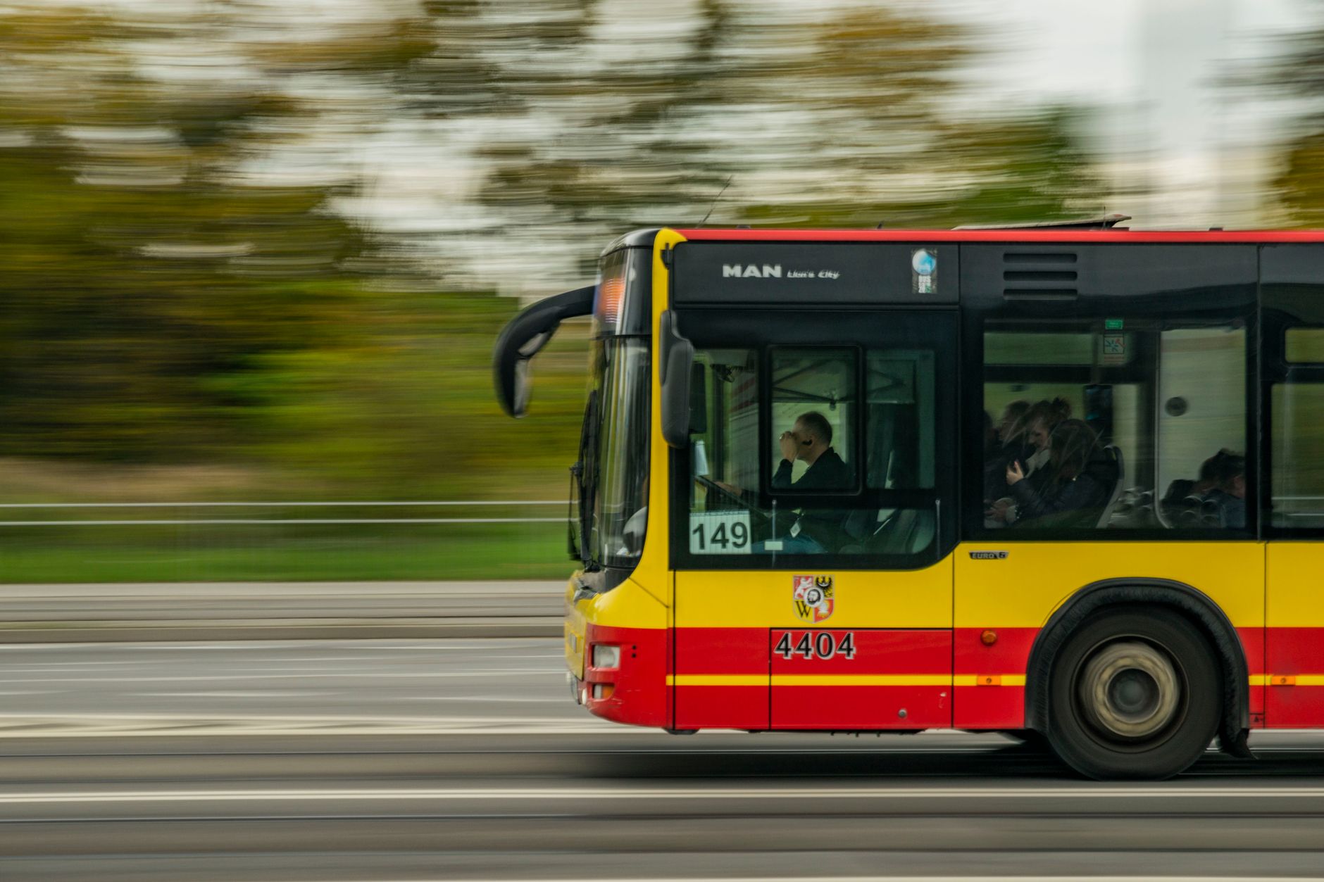 Ravenna, rimborsi per abbonamenti bus e treni fino all’80%
