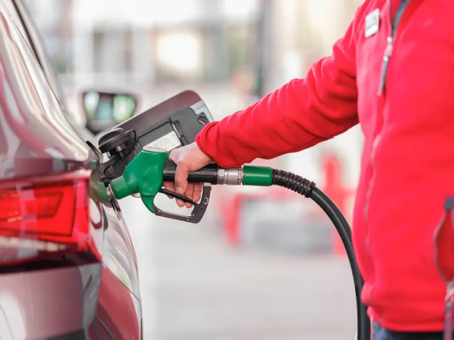 Energia e carburanti, allarme Confcommercio: +150 milioni al mese