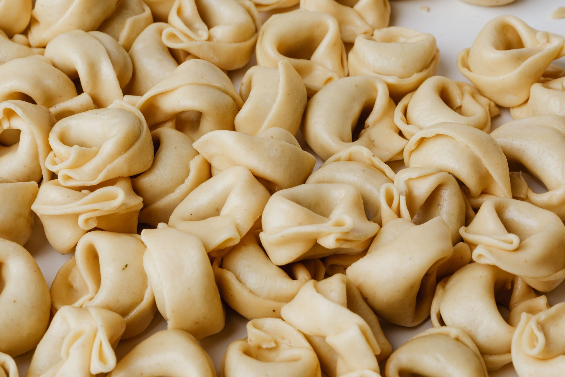 Cappelletti romagnoli in brodo: ricetta di Ravenna