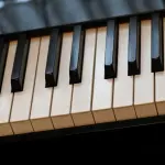 Mikrokosmi, al Teatro Alighieri il talento di Timothée Richard